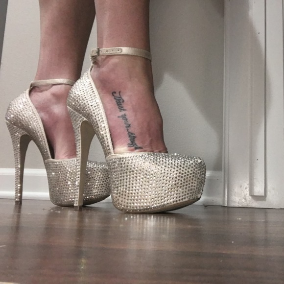 sparkleandheels